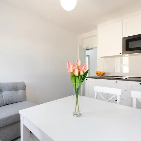 Brand New Viktorija Just 250m From The Beach! Krk Town