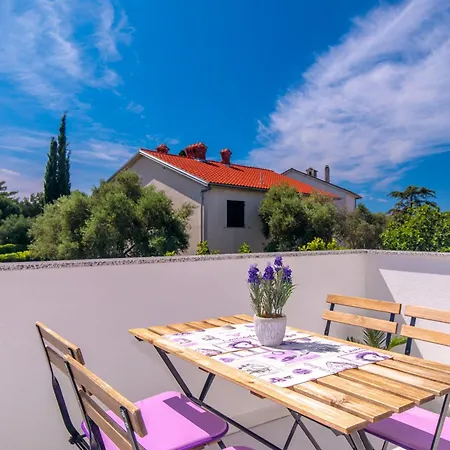 Brand New Viktorija Just 250m From The Beach! Apartment *