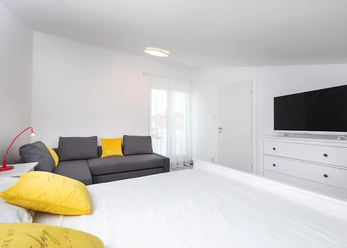 Apartament Brand New Viktorija Just 250m From The Beach! *