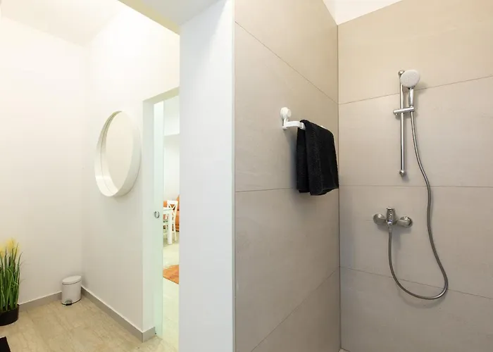 Brand New Viktorija Just 250m From The Beach! Apartament