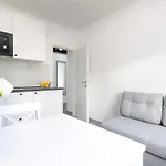 Apartment Brand New Viktorija Just 250m From The Beach!