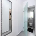 Brand New Viktorija Just 250m From The Beach! Krk Town