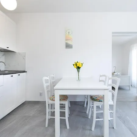 Brand New Viktorija Just 250m From The Beach! * Krk Town
