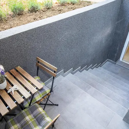 Διαμέρισμα Brand New Viktorija Just 250m From The Beach! *