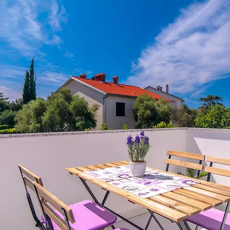 Brand New Viktorija Just 250m From The Beach! Διαμέρισμα *
