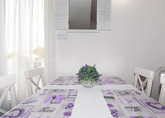Brand New Viktorija Just 250m From The Beach! *