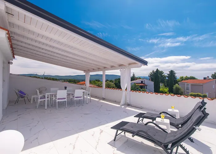 Appartamento Brand New Viktorija Just 250m From The Beach!