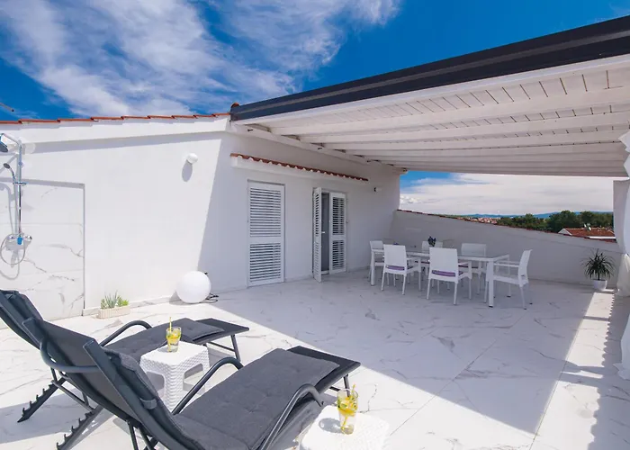 Appartamento Brand New Viktorija Just 250m From The Beach! Krk Town