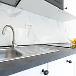 Brand New Viktorija Just 250m From The Beach! Appartamento Krk Town