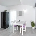 Appartamento Brand New Viktorija Just 250m From The Beach!