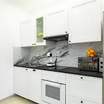 Appartamento Brand New Viktorija Just 250m From The Beach!