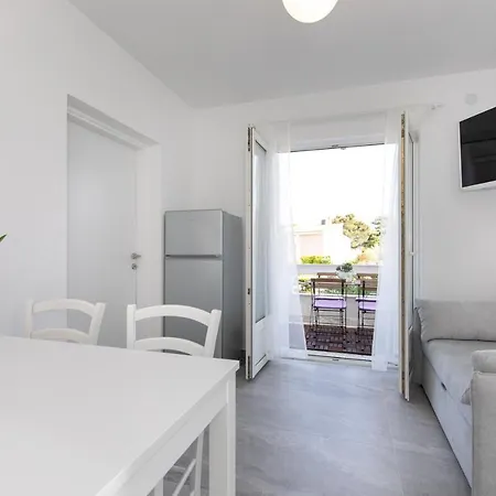Brand New Viktorija Just 250m From The Beach! Apartmán