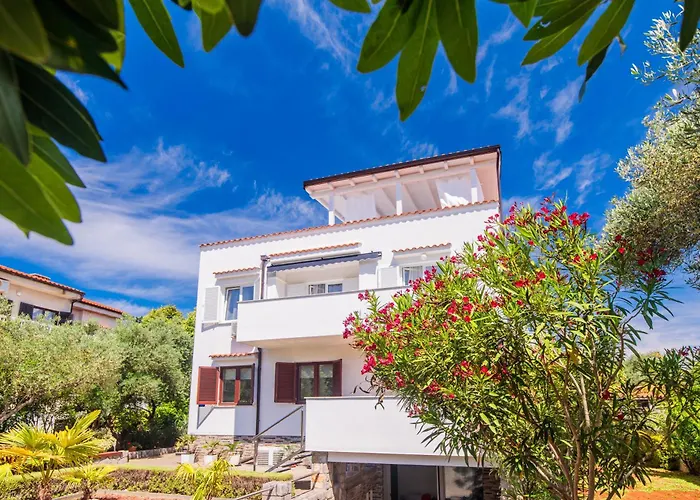 Brand New Viktorija Just 250m From The Beach! Apartment Krk Town